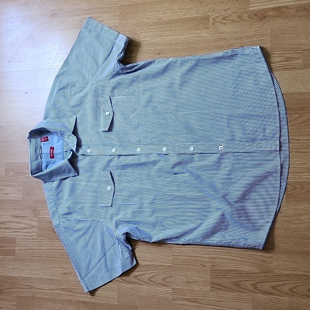 MENS Short Sleeve Button Down Shirt